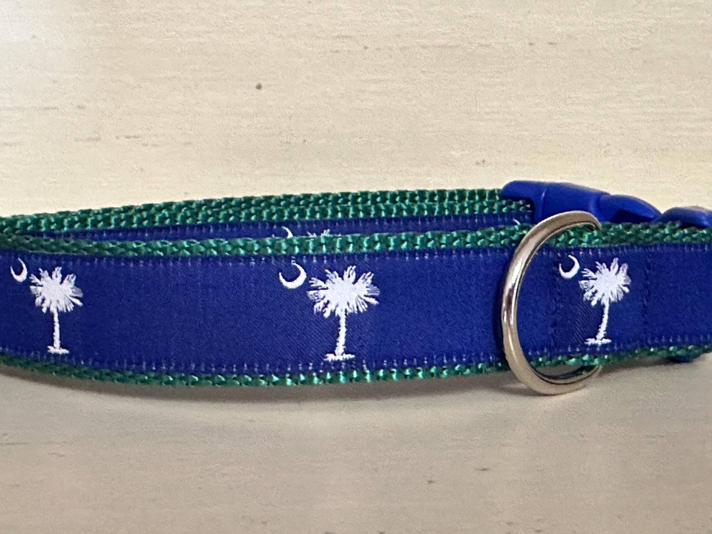South Carolina Palmetto Dog Collar - Adjustable SC State Pride Design - Winni&Me Woofwear