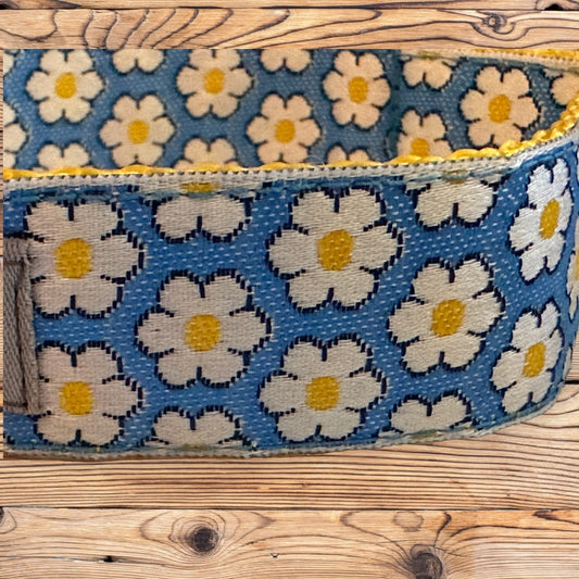 Daisy's Dog Collar - Winni&Me Woofwear