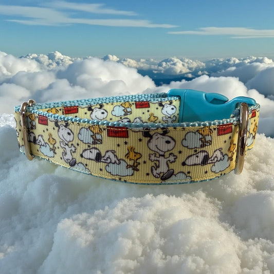 1.5 inch Wide Americas Favorite Beagle floats in the Clouds - Dog Collars - Winni&Me Woofwear