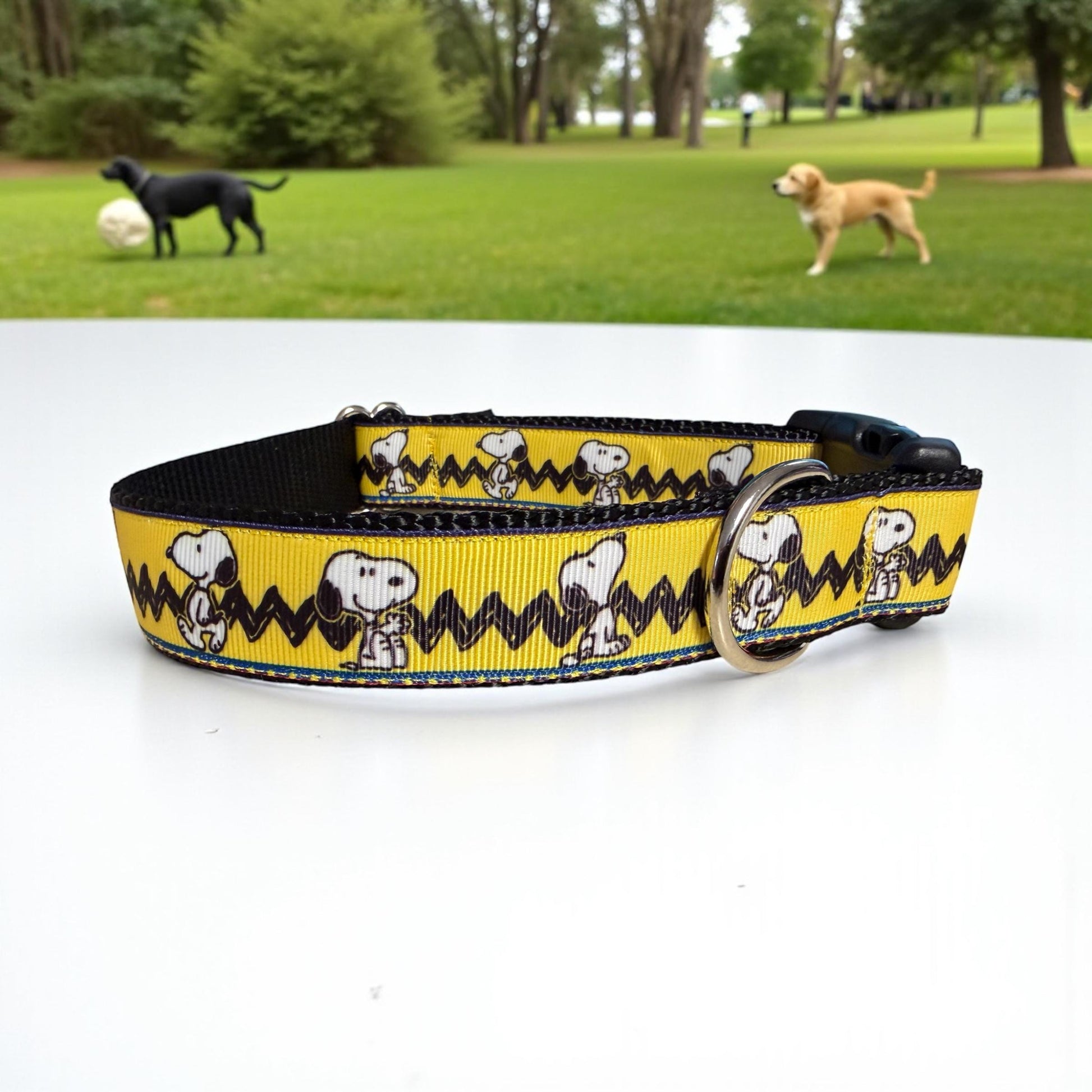 Favorite Yellow Shirt Dog Collar/White Beagle Collar - Winni&Me Woofwear