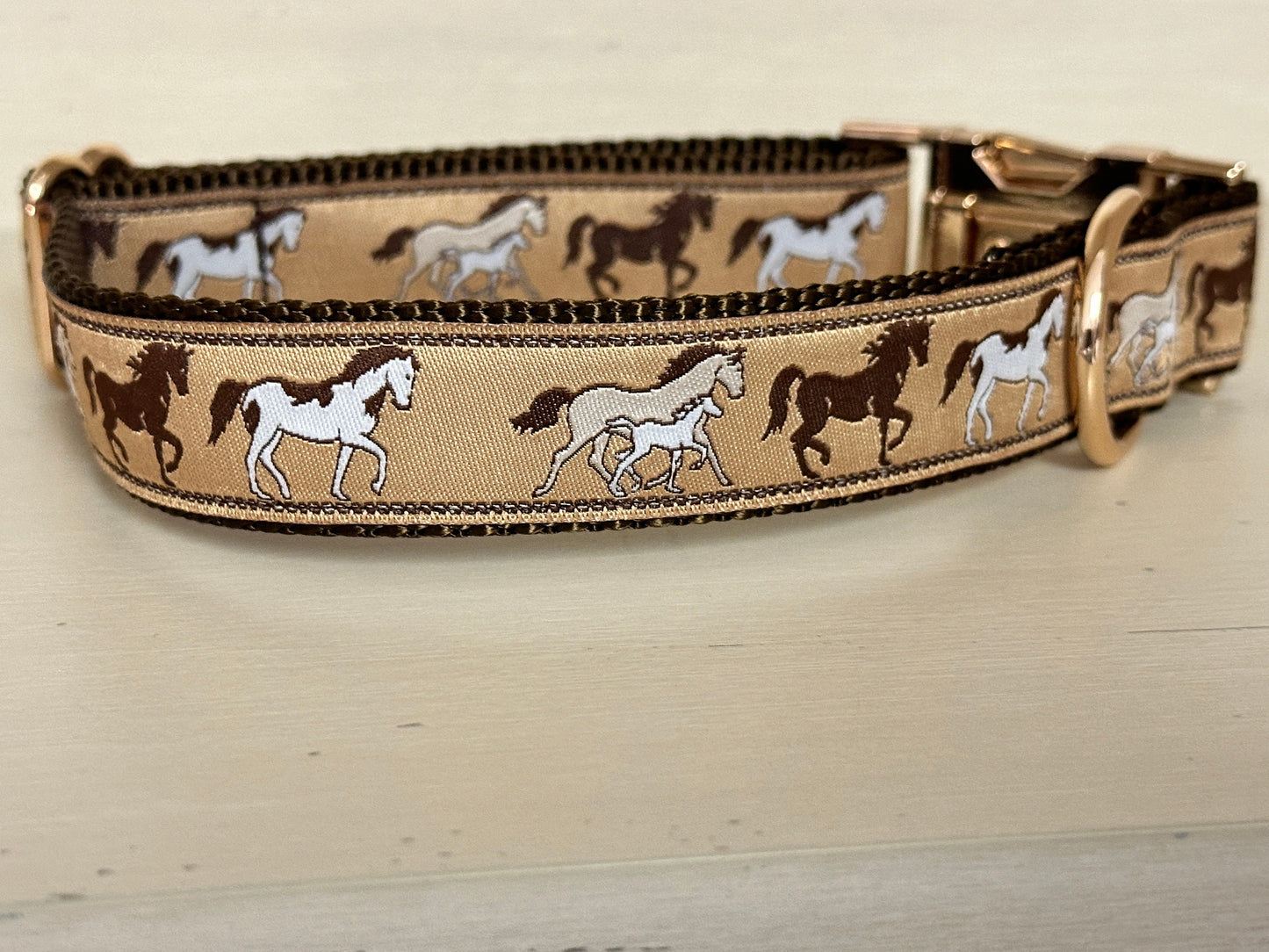 Horse Print Dog Collar: Handmade Jacquard Ribbon, Heavyweight Nylon - Winni&Me Woofwear