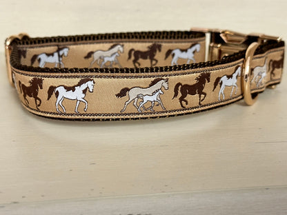Horse Print Dog Collar: Handmade Jacquard Ribbon, Heavyweight Nylon - Winni&Me Woofwear