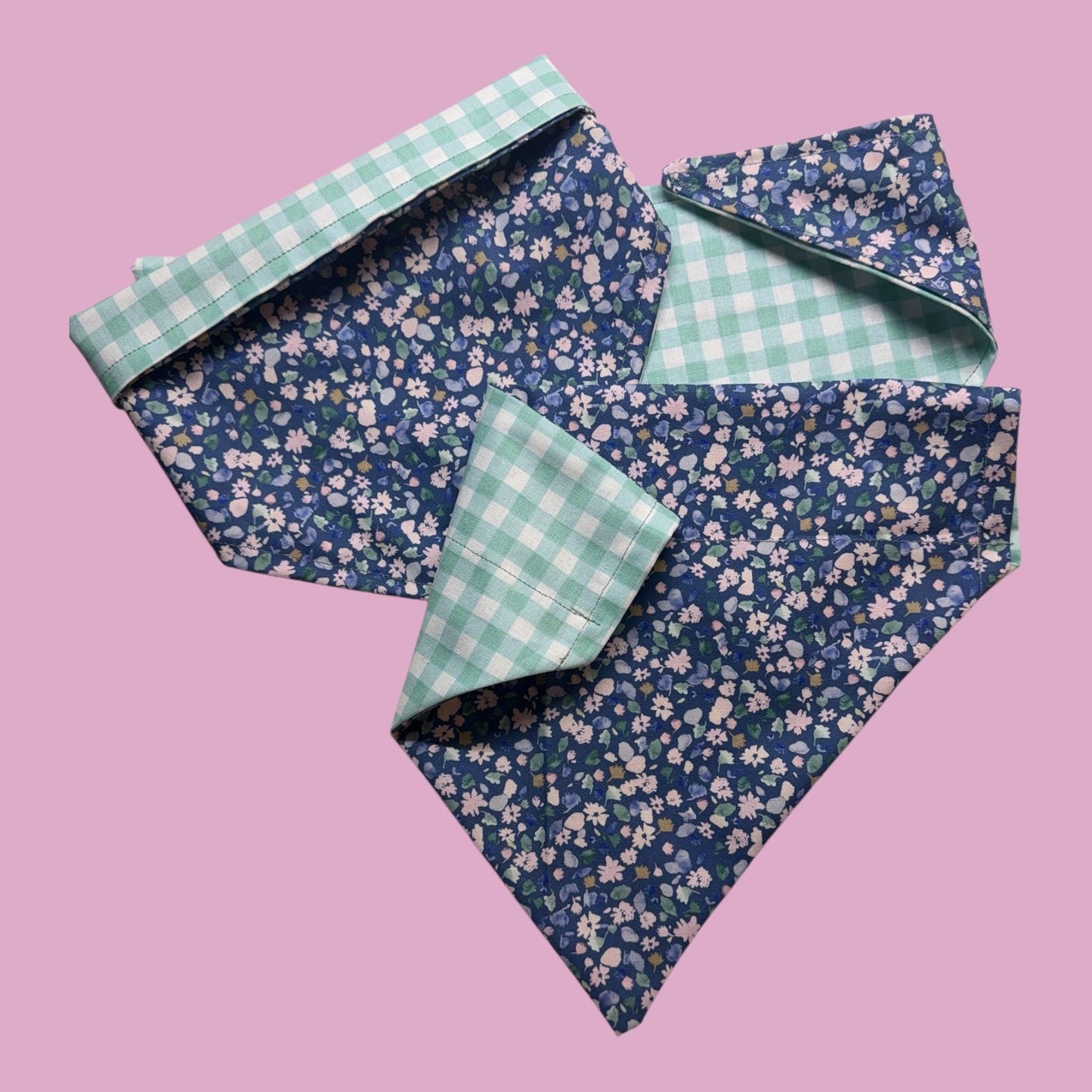 Spring Flowers/Gingham Check Reversible Dog Bandana/100% Cotton w/Personalization - Winni&Me Woofwear