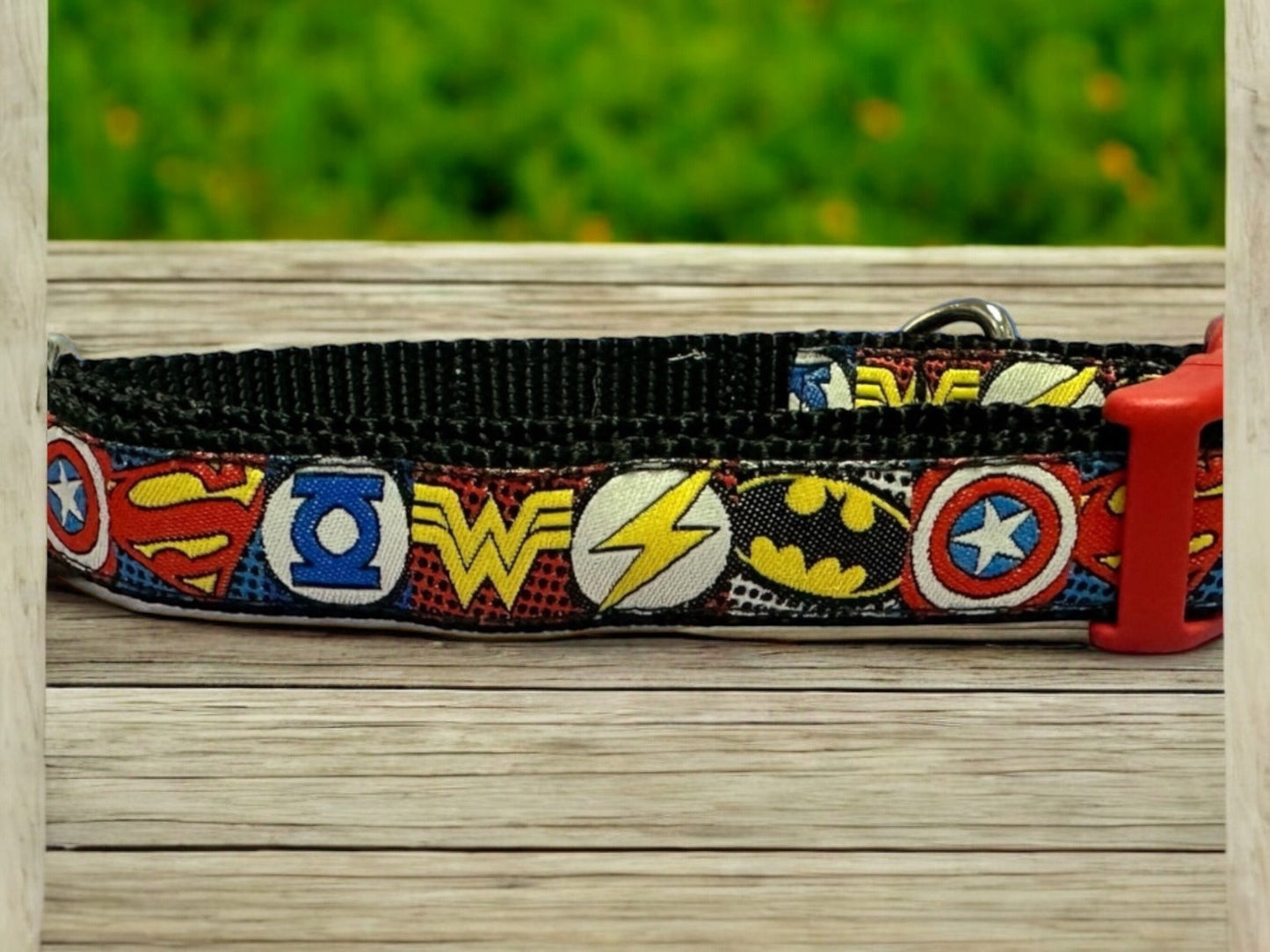 The Mighty Super Heroes Dog Collar - Winni&Me Woofwear