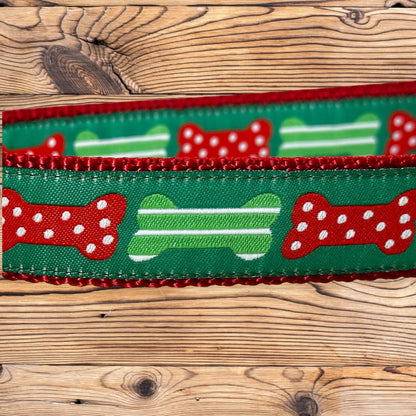 Christmas Doggy Bones Dog Collar