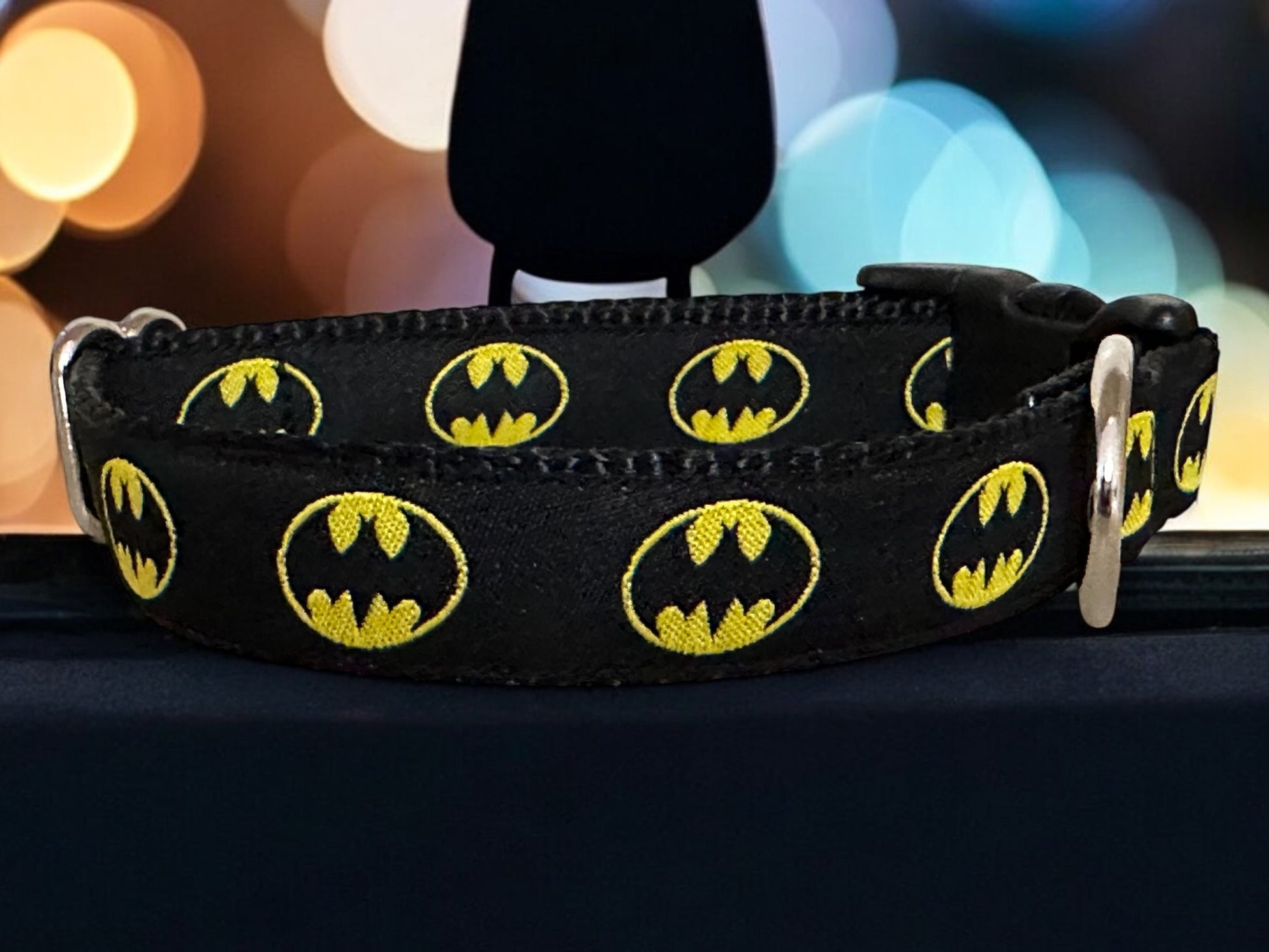 Batman Dog Collar w/optional Engraved Buckle - Winni&Me Woofwear