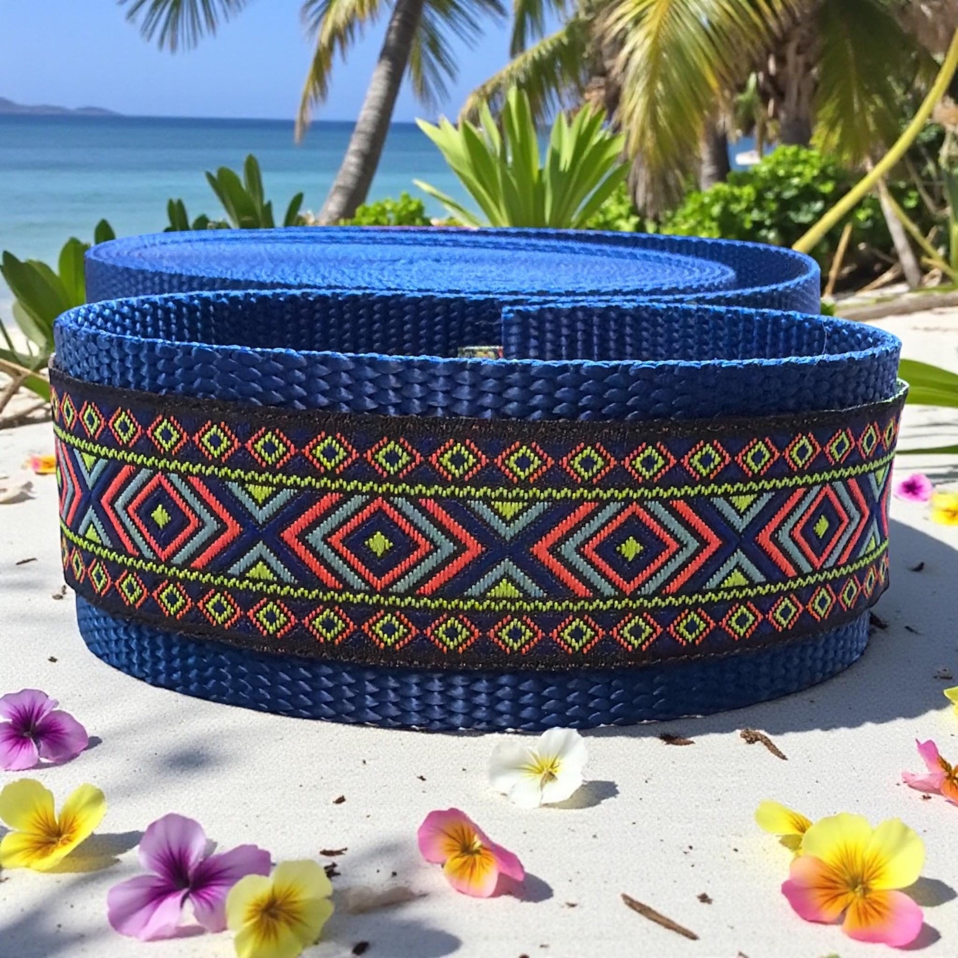 Aztec Diamond Dog Collar/ 1.5 inch width - Dog Collars - Winni&Me Woofwear