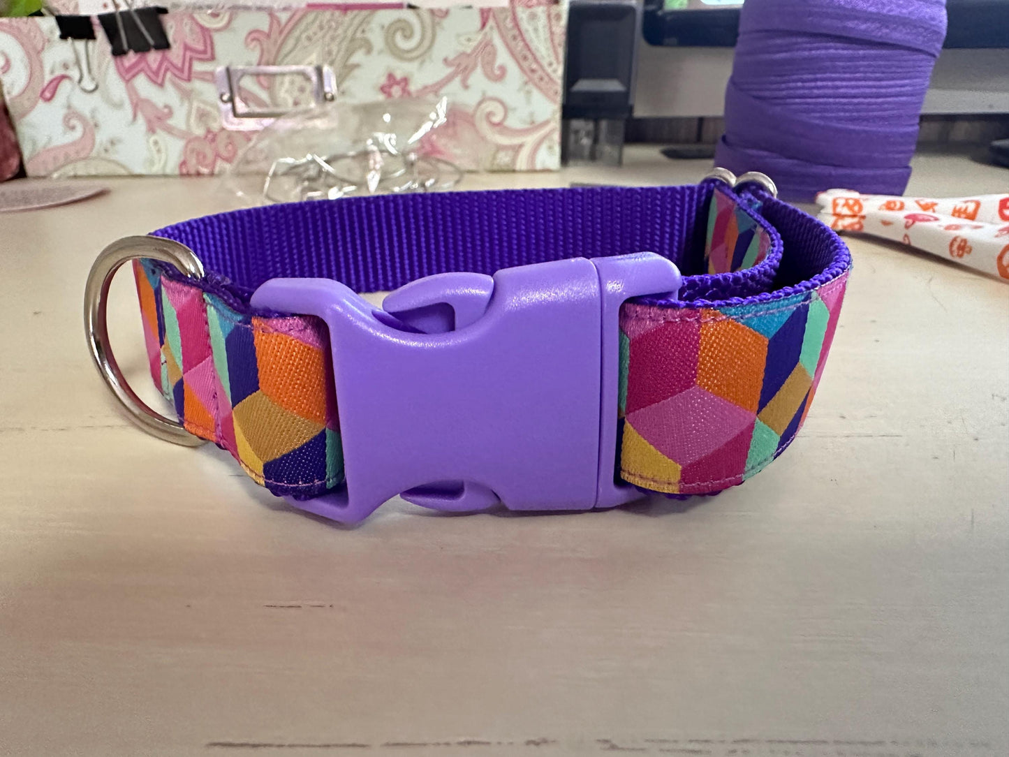 Color in 3D, Retro Geometric Pattern Dog Collar