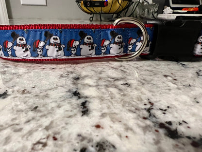 Cartoon Beagle Builds Frosty the Snowman Dog Collar - Dog Collars - Winni&Me Woofwear