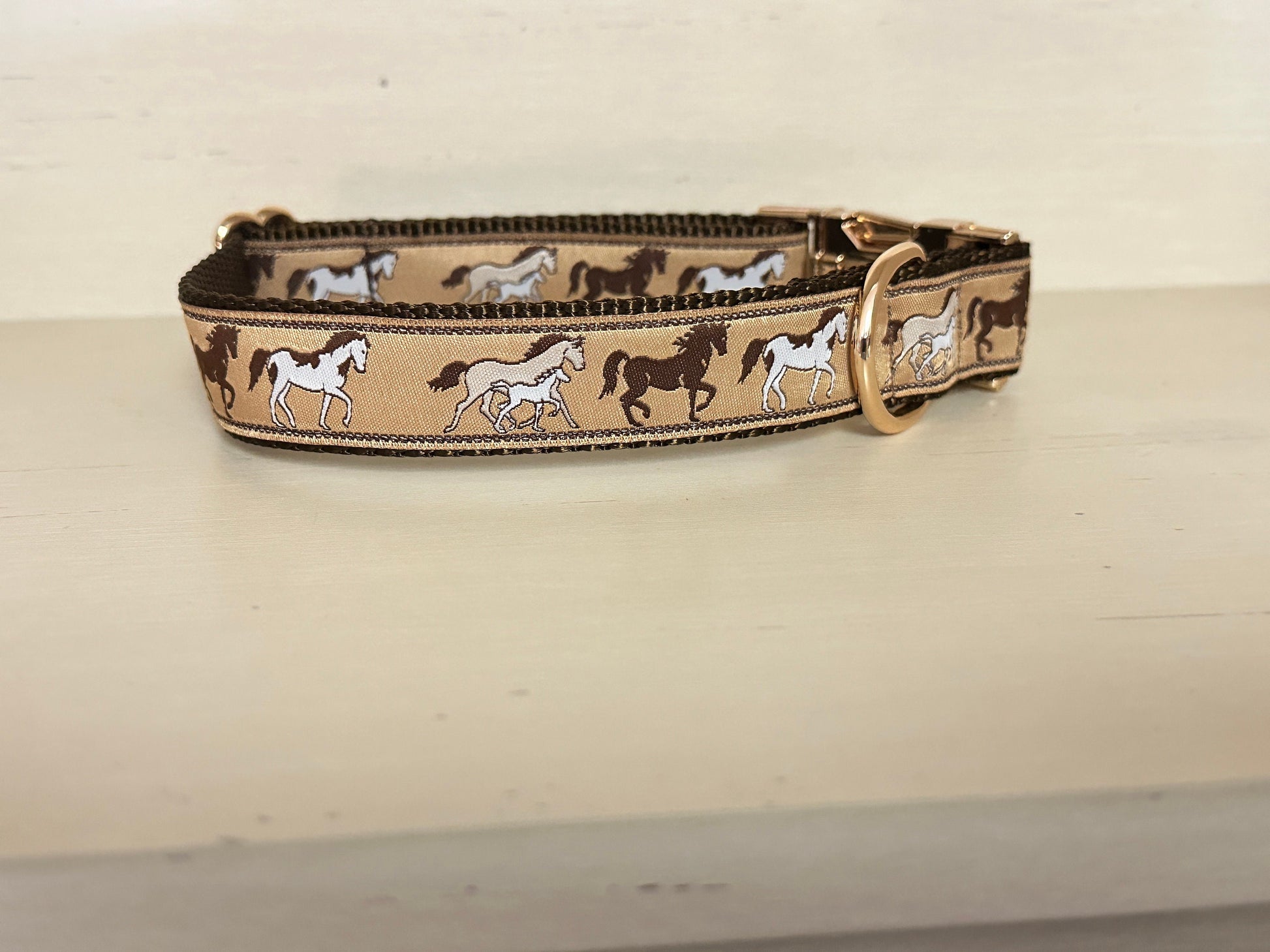 Horse Print Dog Collar: Handmade Jacquard Ribbon, Heavyweight Nylon - Winni&Me Woofwear