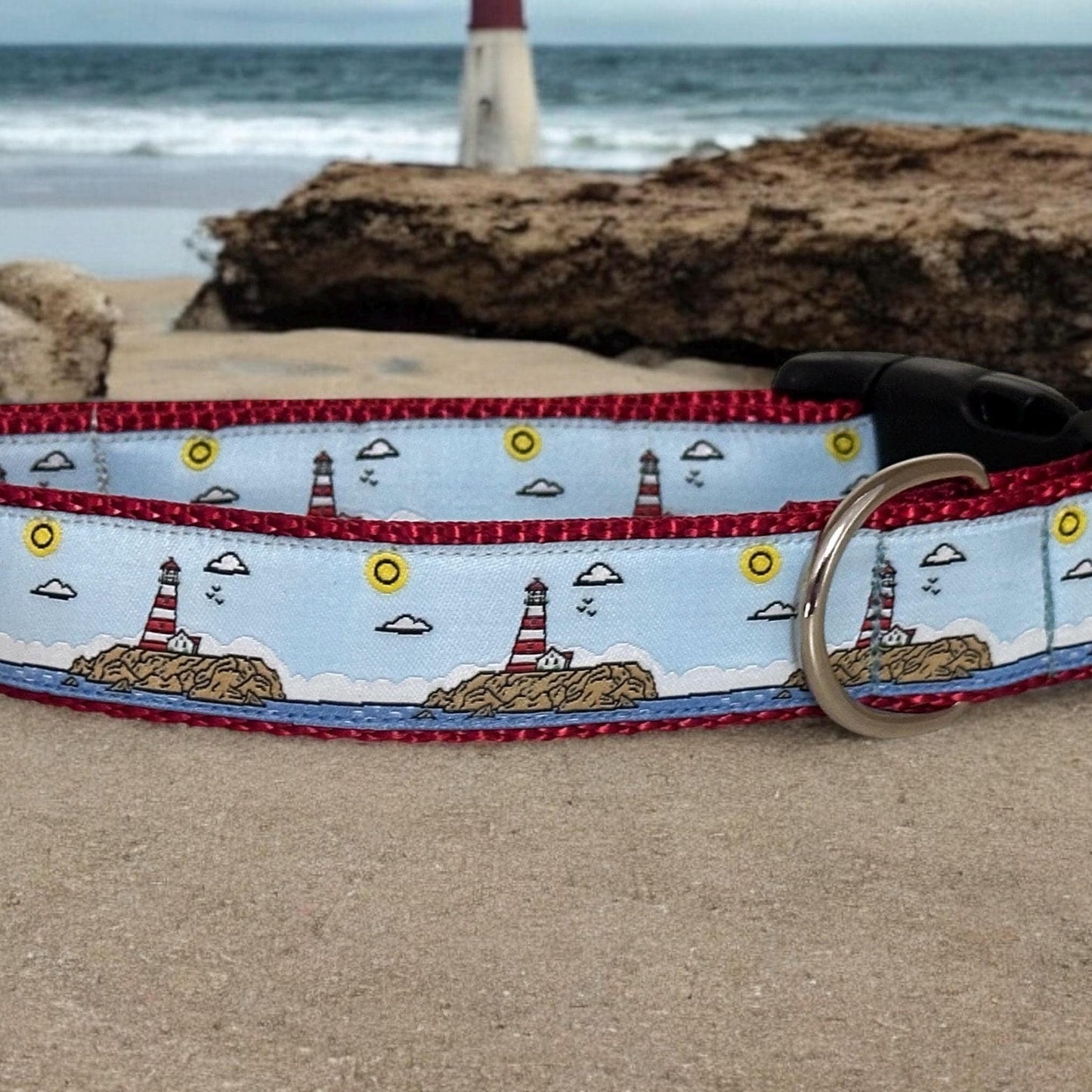 Winni&Me Lighthouse Dog Collar: Beach Fun Nautical Style