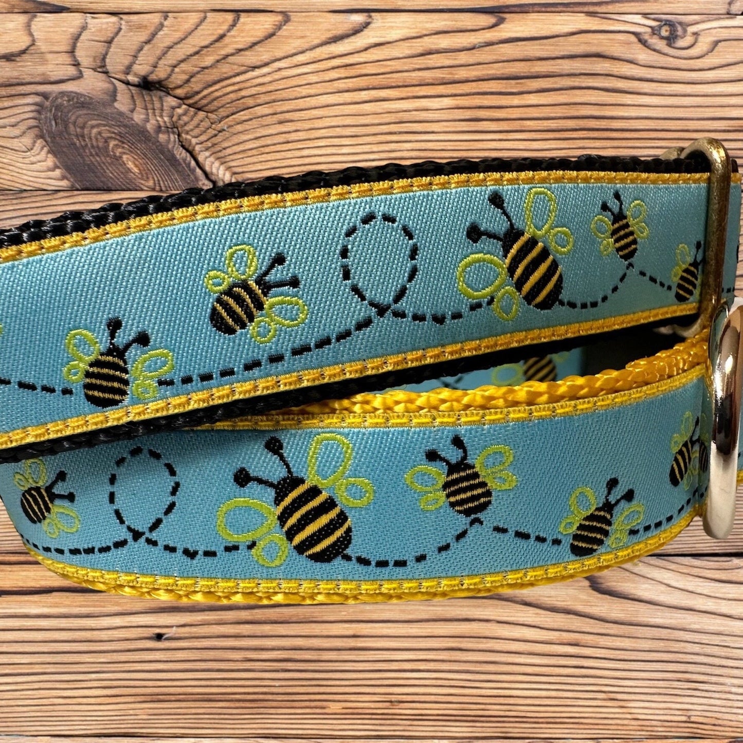 Buzzing Bee Dog Collar/Summer Dog Collar/Honey Bees