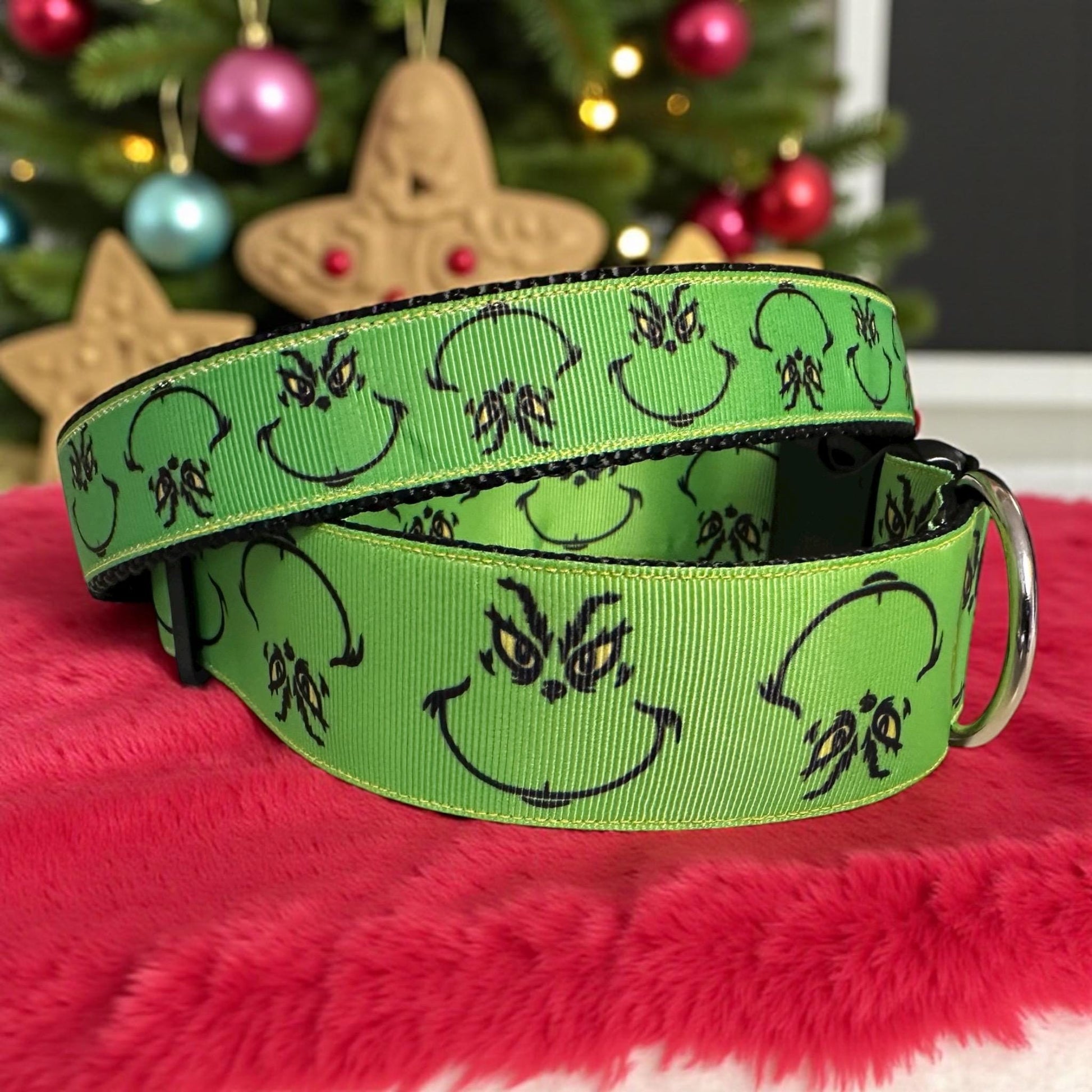 Mr Grinch Christmas Dog Collar - Dog Collars - Winni&Me Woofwear