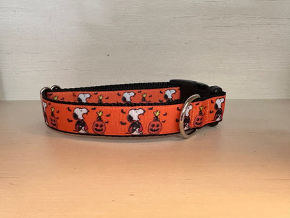 Vampire White Beagle Dog Collar - Dog Collars - Winni&Me Woofwear