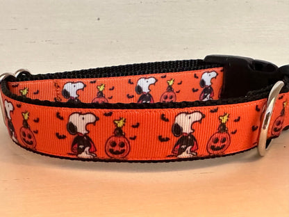 Vampire White Beagle Dog Collar - Dog Collars - Winni&Me Woofwear